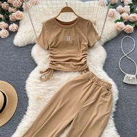 Conjunto de Verano para Mujer de Dos Piezas con Blusa Plisada de Manga Corta y Cordón Ajustable y Pantalones de Pierna Ancha