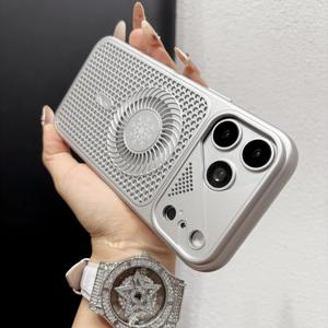 เคสโทรศัพท์ iPhone 18 Pro Max แบบระบายอากาศ ลายเกล็ดหิมะ ผิวด้าน แบบรังผึ้ง แม่เหล็กดูดติด  วัสดุ TPU ป้องกันแรงกระแทก พร้อมฝาครอบป้องกันเลนส์ - Product Image 4