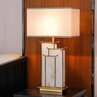Lampe de table en albâtre au design oriental moderne, lampe de bureau LED à intensité variable pour la décoration intérieure de luxe, chambre et salon
