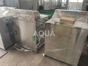 Machine de remplissage de bouteilles d'eau pour fûts de 20 litres / Remplisseuse de bouteilles d'eau - Product Image 6