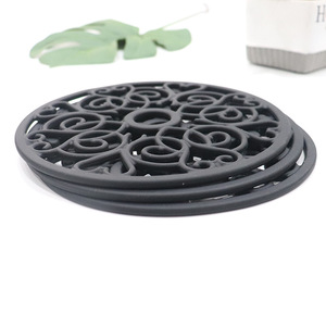 Juego de posavasos de silicona tradicional de 3 piezas de estilo americano europeo, almohadilla de maceta Jacquard para Amazon, soporte de placa europea, aislamiento <span class=keywords><strong>Lea</strong></span> - Product Image 3