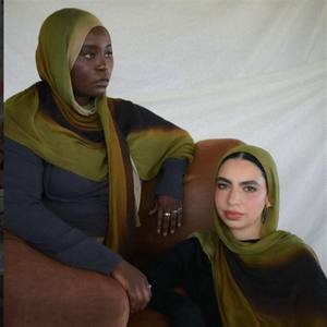 Venta caliente Nuevo Popular Polka Dot Estilo Étnico Poliéster Hijab Australiano Mujeres Musulmanas Color a juego Moda Hijab En Jersey - Product Image 4