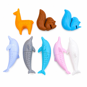 Novità Infusore da Tè in Silicone a Forma di Bradipo, Scoiattolo, Pug, Delfino, Nessie - Simpatico Filtro per Tè e Accessorio per Tazza da Cucina - Product Image 1