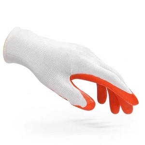 Guantes de Seguridad Naranjas Sin Costuras con Revestimiento Liso para Máxima Visibilidad, Resistentes a la Abrasión para Trabajos en Carreteras, Silvicultura y Caza - Product Image 5