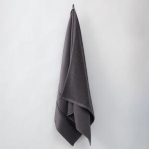 Ensemble de 2 serviettes légères Kapers pour le visage et le bain, combinant le tissu gaufré et le tissu éponge, doux et absorbant, pour la maison et l'hôtel - Product Image 2