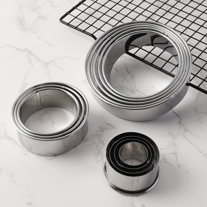 Gran oferta de acero inoxidable 1 Uds juego de cortadores de galletas redondos cortadores de galletas circulares moldes de anillo de Donut redondo <span class=keywords><strong>para</strong></span> hornear - Product Image 2