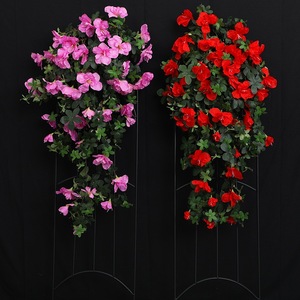 Stupid Bird Guirlandes de fleurs artificielles en plastique, type azalée, rouges et roses, décoratives pour murs, plantes d'intérieur et d'extérieur - Product Image 1
