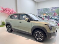 Dongfeng Nammi 06 2025, crossover électrique 5 portes et 5 places, longue autonomie, batterie LFP 51,87 kWh, autonomie CLTC de 471 km