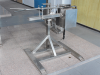 Machine à tuer automatique de volaille vivante Machine d'abattage de poulet Équipement et outils d'abattoir Machine de traitement de la viande