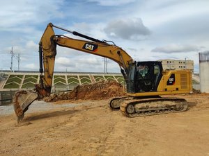Excavatrice sur chenilles hydraulique CAT 320 323 326 de 20 à 26 tonnes, Caterpillar 320 330, matériel de construction à vendre - Product Image 2