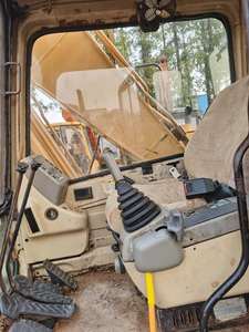 Pelleteuse sur chenilles CAT320BL d'occasion 25 tonnes Modèle 2016 Noyau de pompe à engrenages en excellent état Matériel de construction Origine japonaise - Product Image 5