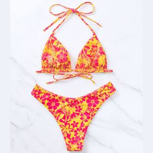 Conjunto de Bikini Sexy con Estampado Personalizado en 3D, Triangular, con Detalles en Contraste, Traje de Baño Brasileño de Dos Piezas, Acolchado, con Tanga - Product Image 1