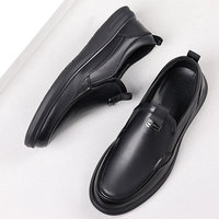 Nouvelles arrivées : chaussures homme en cuir pleine fleur, style business casual, dessus en cuir véritable souple, antidérapantes, confortables pour tous les jours.