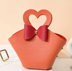 Boîte à dragées créative en cuir portable, personnalisable, pour mariage, promotionnelle, sacs de distribution de cadeaux de Noël - Product Image 2