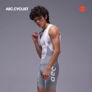 AEC.Cyclist Pantaloncini da Ciclismo con Bretelle per Uomo e Donna, Imbottitura Elastic Interface Italia, 7 Ore di Guida, Alta Elasticità, Aderenti, per <span class=keywords><strong>MTB</strong></span> - Product Image 3