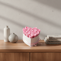 Boîte cadeau personnalisable en forme de cœur avec roses fraîches OEM ODM, fleurs éternelles, roses pour toujours, cadeaux pour la Saint-Valentin, la remise des diplômes, Noël