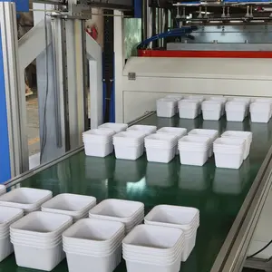 Machine de fabrication de gobelets en plastique entièrement automatique pour tasse à yaourt et couvercle en plastique