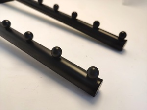 Exhibidores de Accesorios para Supermercados, Barra de Colgar en Cascada, Ganchos de Montaje en Pared de Metal Plateado - Product Image 5