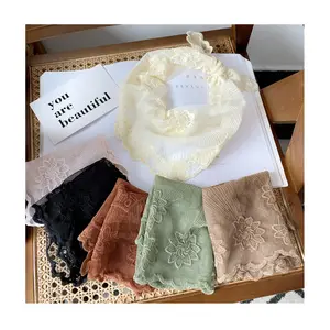 HB0463 mode foulard brodé Triangle Wrap châle dentelle imprimé fleuri Bandana creux longues écharpes femmes écharpe Foulard