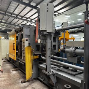 800T in lega di alluminio di medie e grandi dimensioni ha utilizzato macchine per pressofusione per ricambi auto - Product Image 3