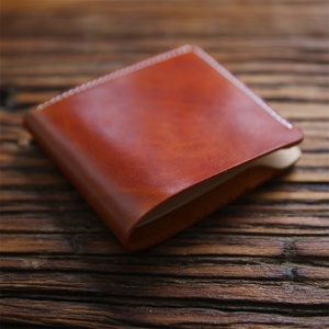 Handmade Vegetable Tanned Leather Genuine Leather Men's Short Wallet with Fold Closure for Student Youth - Product Image 3