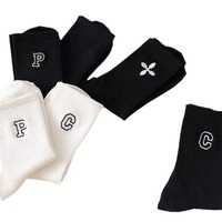 Chaussettes unisexes brodées noires et blanches, style esthétique preppy, pour couple, respirantes en coton, mi-mollet, athlétiques, sportives, tube