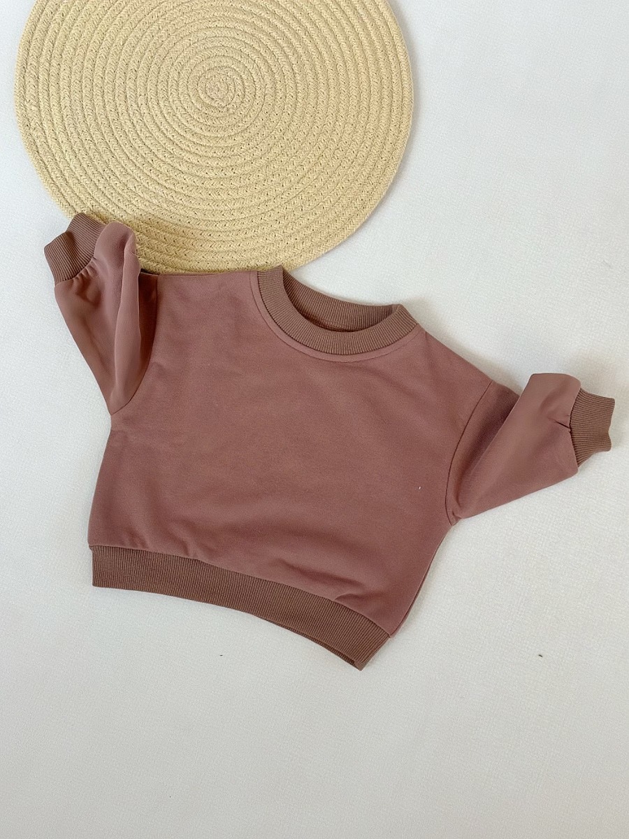 Maglione a spalla dritta di colore grezzo