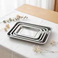 Plateaux de service carrés modernes et minimalistes en acier inoxydable, polis, durables, profonds, peu profonds, perforés, épaissis, compatibles micro-ondes, pour hôtels