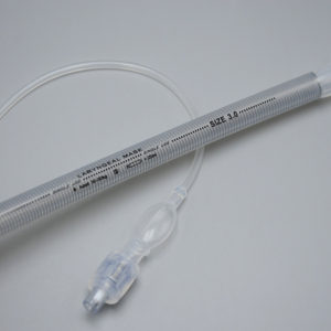 หน้ากากช่วยหายใจแบบซิลิโคนเสริมความแข็งแรงชนิดใช้ครั้งเดียวสำหรับการดมยาสลบ พร้อมปลอกยางสีเนื้อ - Product Image 5