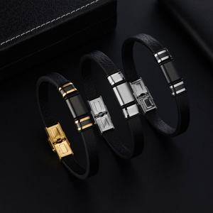 Bracelet pour homme en acier inoxydable 316l personnalisé, gravé, plaqué or 14k 18k, bracelet en cuir tressé multi-couches tendance pour homme - Product Image 3