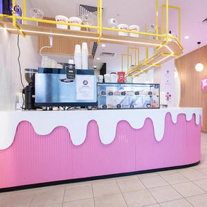 Bancone Cassa per Caffetteria su Misura di Alta Qualità con Design a Forma di Bottiglia di Latte e Servizio OEM - Product Image 4