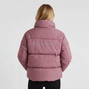 Blouson matelassé personnalisé à col cheminée pour <span class=keywords><strong>femme</strong></span>, idéal pour l'hiver - Product Image 2