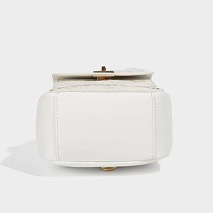 Borsetta da donna con capacità Badi - Product Image 4