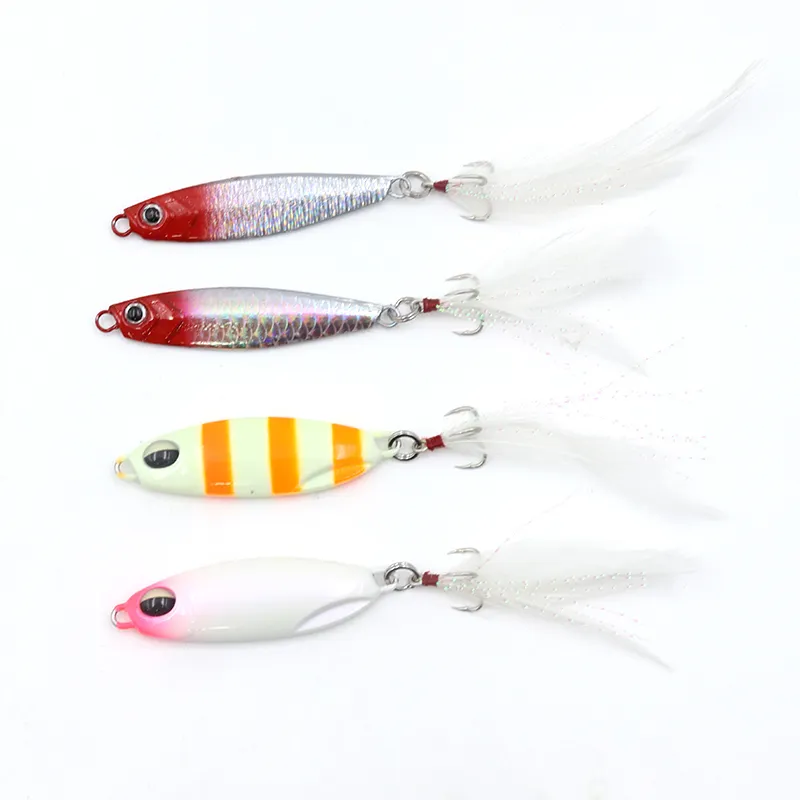 Long cast small iron plate Lure Feather Sanben Hook Warbler Freshwater Sea Fishing Imitation Fake Lure Hook Sharp Tip