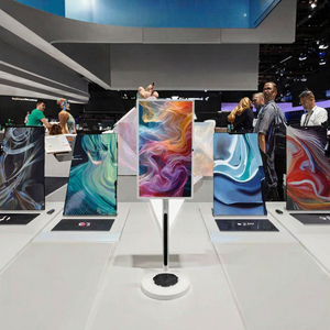 Televisor Inteligente Portátil de 21 Pulgadas con Batería, Cámara, 8+128 GB, Pantalla Táctil, Sistema Android, Full HD, 60 Hz, Señalización Digital, Juegos/Ejercicio - Product Image 2