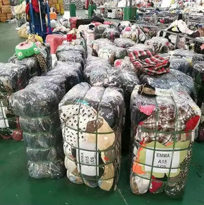 T-shirt a Maniche Corte da <span class=keywords><strong>Uomo</strong></span> Estate 2023 Nuova <span class=keywords><strong>Tendenza</strong></span> <span class=keywords><strong>di</strong></span> Marca in Seta Ghiaccio Mezza Manica in Cotone <span class=keywords><strong>Abbigliamento</strong></span> Maschile - Product Image 4