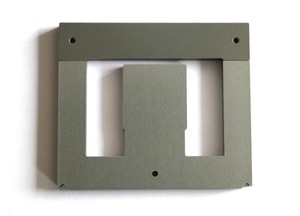 Hoja de acero de silicio eléctrico no orientado con baja pérdida de hierro más vendida, núcleo de transformador de 4 agujeros, laminación EI - Product Image 5