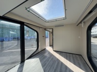 Maisons préfabriquées en conteneurs, structure en acier, design moderne et élégant, résistantes au vent et à l'eau, type capsule spatiale, entrepôt, chambre, appartement