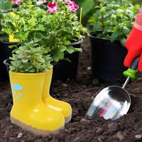 Jardinière mignonne en forme de bottes de pluie, 4 pouces, petite, en résine jaune, pour plantes succulentes, avec trou de drainage, faite à la main, pour extérieur, logo personnalisé