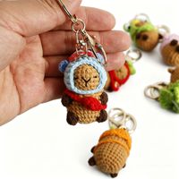 Une décoration en peluche de capybara faite à la main au crochet, crocheté à la main pour les femmes, pour les clés de voiture |   Porte-clés Capybara mignon pour sac à main