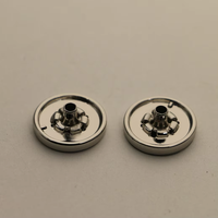 Boutons en jean personnalisables écologiques de haute qualité accessoires de vêtements de qualité supérieure carré de coeur de diamant en alliage de Zinc pour