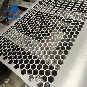 Plaque métallique perforée en acier inoxydable alvéolée de 8 mm pour revêtement de façade, décoration murale extérieure de bâtiment, service de découpe - Product Image 6