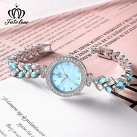 Montres-bracelets à quartz avec cadran bleu clair qui confère à la montre un aspect doux, élégant et accrocheur