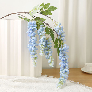Fleurs artificielles de glycine suspendues à 5 branches, art floral, nouveau design, fleurs décoratives pour Noël, Nouvel An, mariage, maison, hôtel - Product Image 5