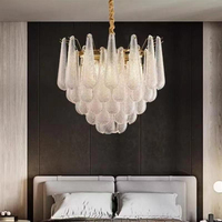 Mehrstufiger Glas-Tropfen-Kronleuchter LED Messing-Pendelleuchte Moderne Hängelampe für Esszimmer Wohnzimmer Schlafzimmer Hotel Villa Restaurant