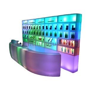 Vente en gros de meubles de bar en forme de cube chaise de bar en forme de led table de bar extérieure pour bar club événement utilisé éclairer le comptoir de boîte de nuit