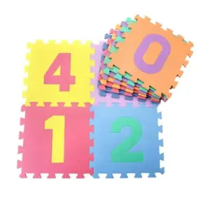 子供のための文字と数字の教育とスポーツのおもちゃが付いたカスタムEVAフォームベビーパズルフロアプレイマット