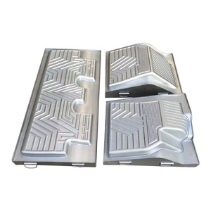 Stampo per Termoformatura Personalizzato in Alluminio TPE per Tappetini Auto <span class=keywords><strong>Tesla</strong></span> <span class=keywords><strong>Model</strong></span> <span class=keywords><strong>3</strong></span>, <span class=keywords><strong>Model</strong></span> Y, <span class=keywords><strong>Model</strong></span> S - Produzione Cinese - Product Image 6