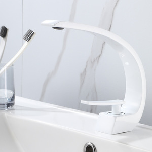 Grifo Curvo Moderno de Diseño Artístico, Monomando de Agua Fría y Caliente para Lavabo de Baño, Ideal para Hoteles, <span class=keywords><strong>Apartamentos</strong></span> y Hogares - Product Image 3