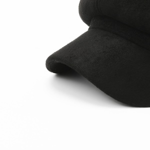 หมวกแฟชั่นสไตล์อังกฤษสำหรับผู้หญิง ฤดูใบไม้ร่วง ฤดูหนาว รุ่นใหม่ สีพื้น ทรงแปดเหลี่ยม บีเรต์อเนกประสงค์ ทรงเพรียวบาง สไตล์จิตรกร สำหรับโอกาสสบายๆ - Product Image 4